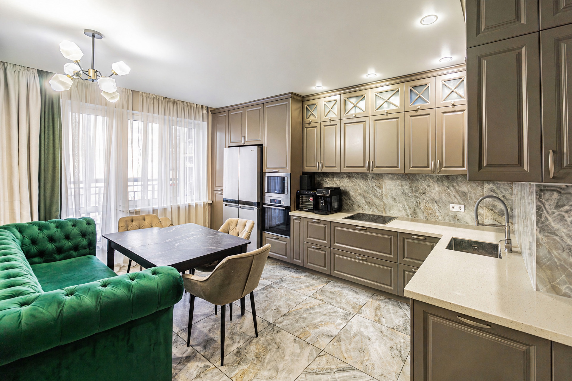 Продажа 3-к квартиры, Липецк, Нижняя Логовая улица, 11, 95.5 м², 14 500 000 ₽